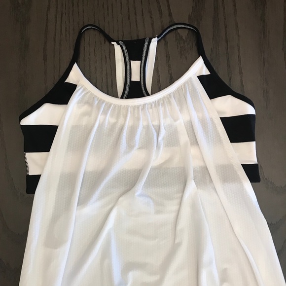 Lululemon Bra and Tank Top Size 6 - Picture 5 of 7